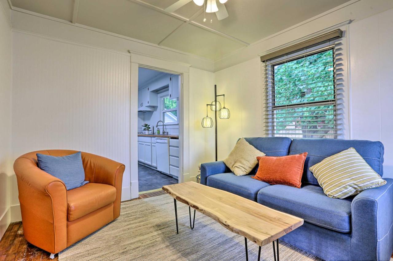 Pet-Friendly Baker City Escape With Private Yard! Bagian luar foto