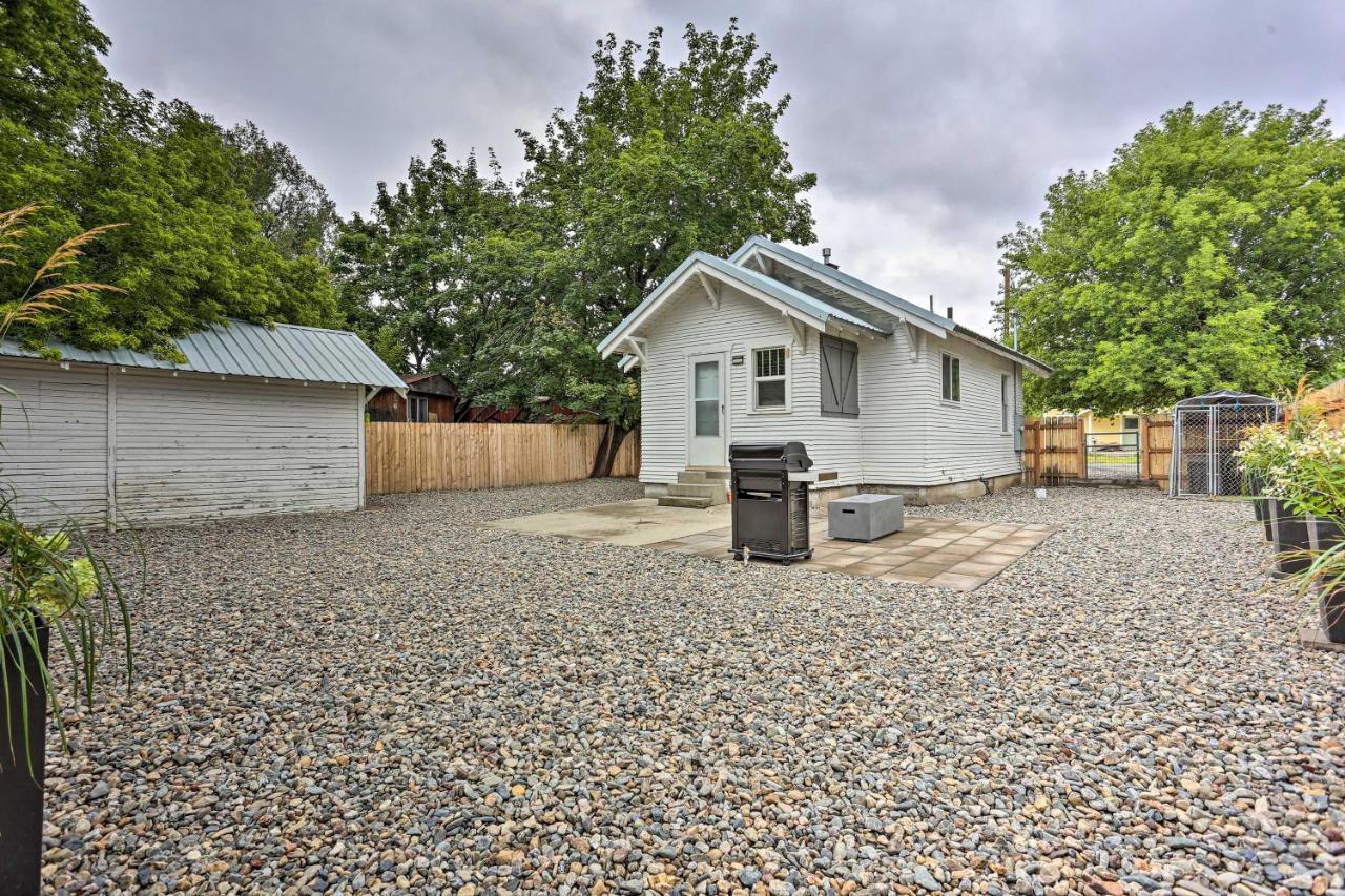 Pet-Friendly Baker City Escape With Private Yard! Bagian luar foto