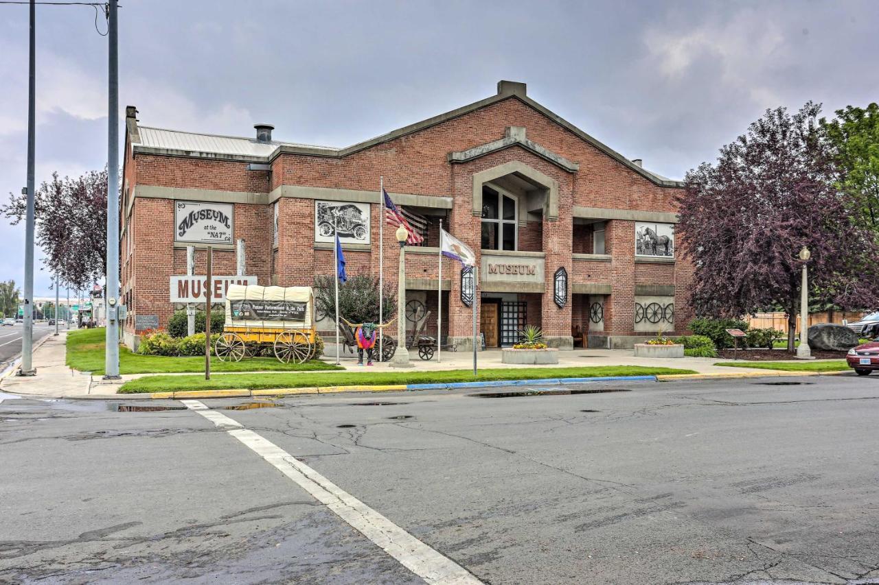 Pet-Friendly Baker City Escape With Private Yard! Bagian luar foto