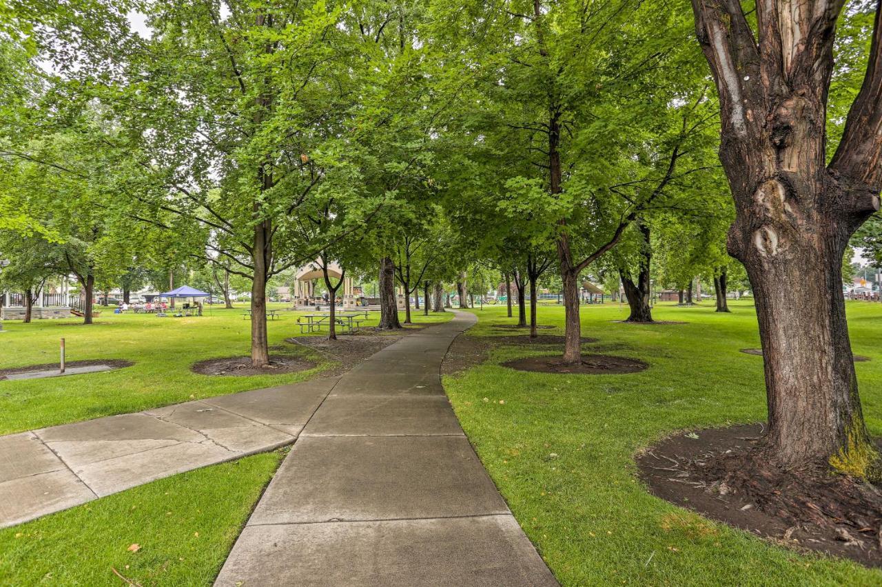 Pet-Friendly Baker City Escape With Private Yard! Bagian luar foto